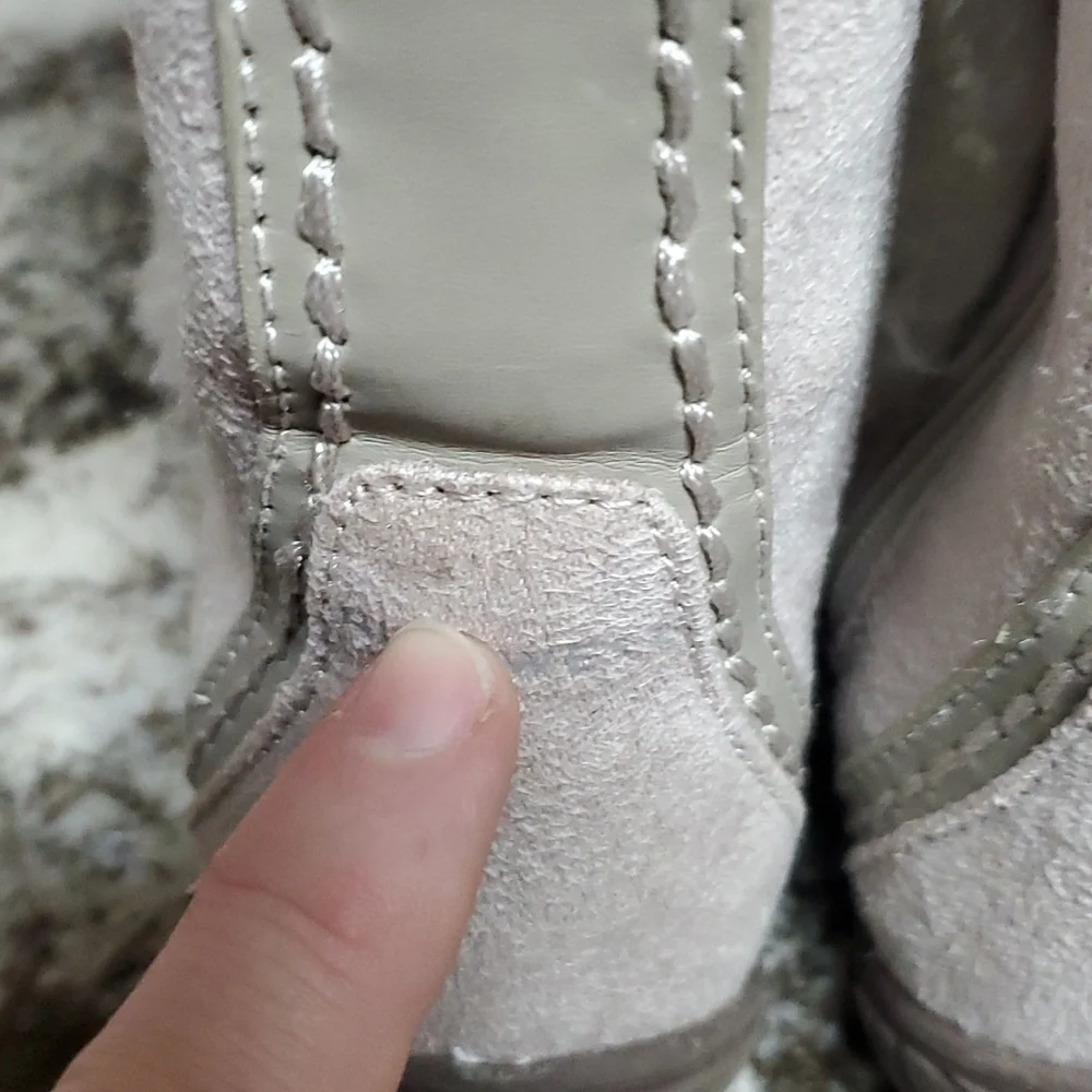 Nine West Boots Size 5 Toddler Faux Fur Light Tan Girls Lace Up
